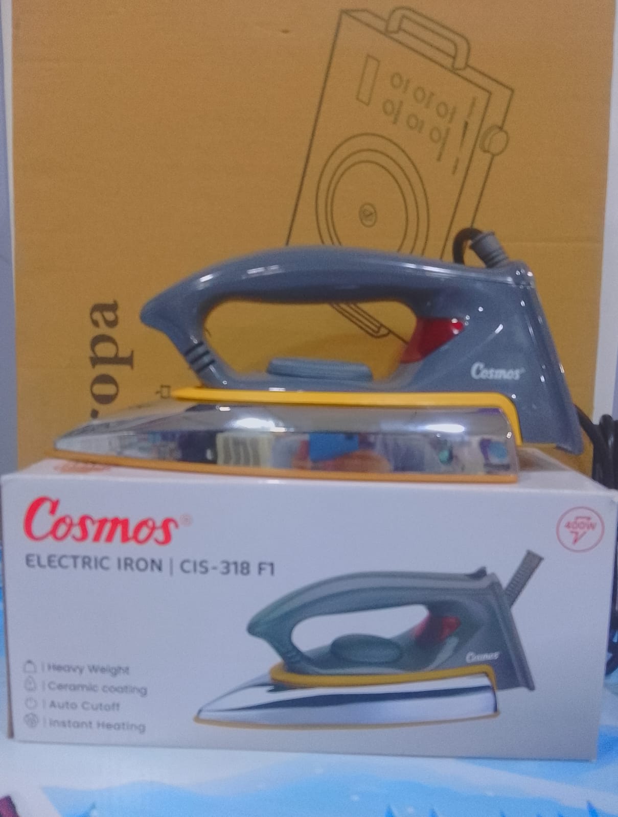 cosmos iron , 400watt dry iron , original golden base iron , automatic iron , nonstick base iron ceramic base auto cutoff and adjustable thermostat